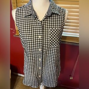 Tommy Hilfiger button down shirt